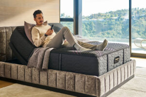 Beautyrest Black Hybrid Series Two - Firm